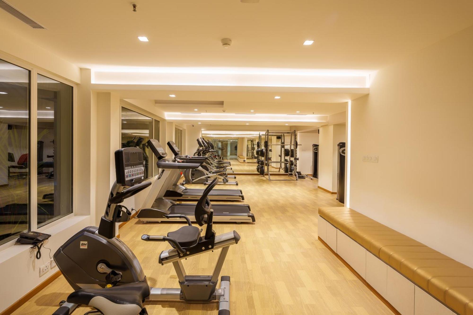Pharos Hotels Csennai Kültér fotó